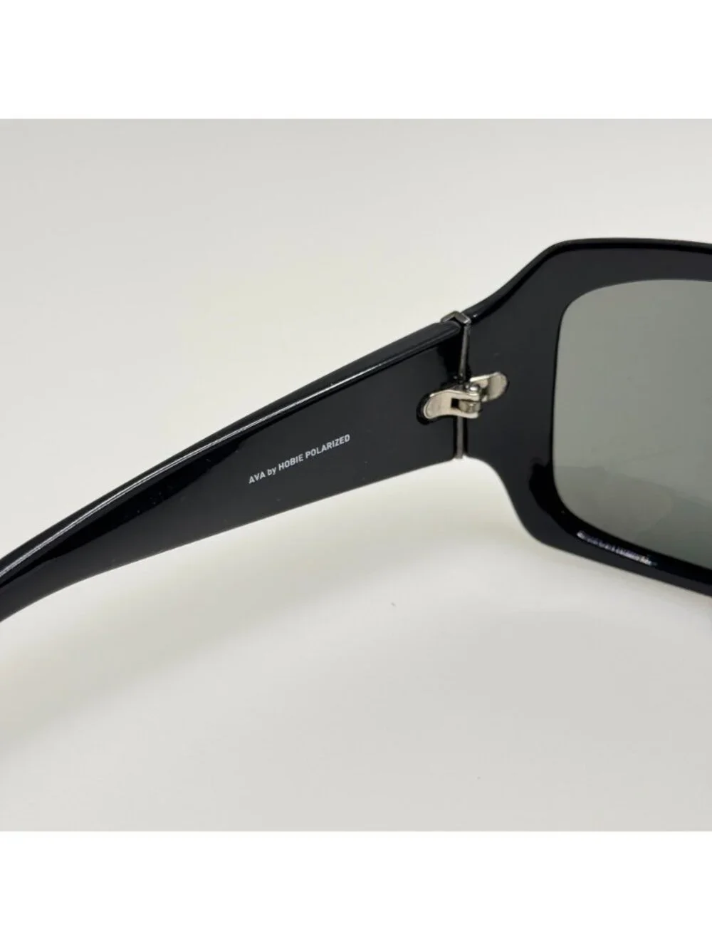 Hobie temple usually eyeglass